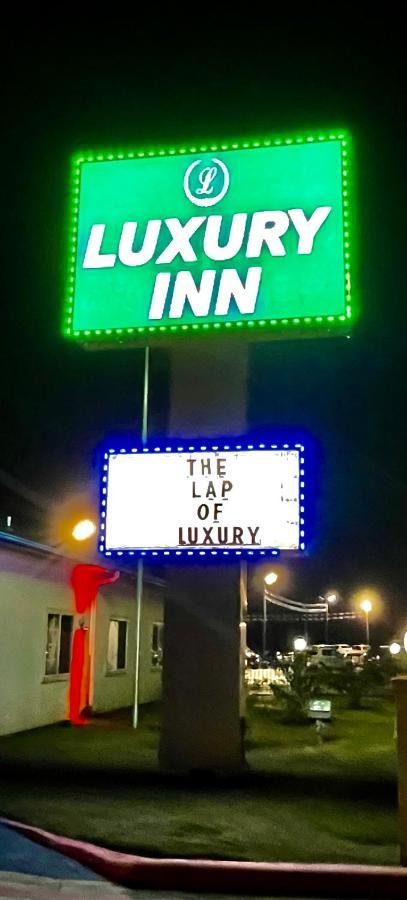 Luxury Inn 利伯蒂 外观 照片